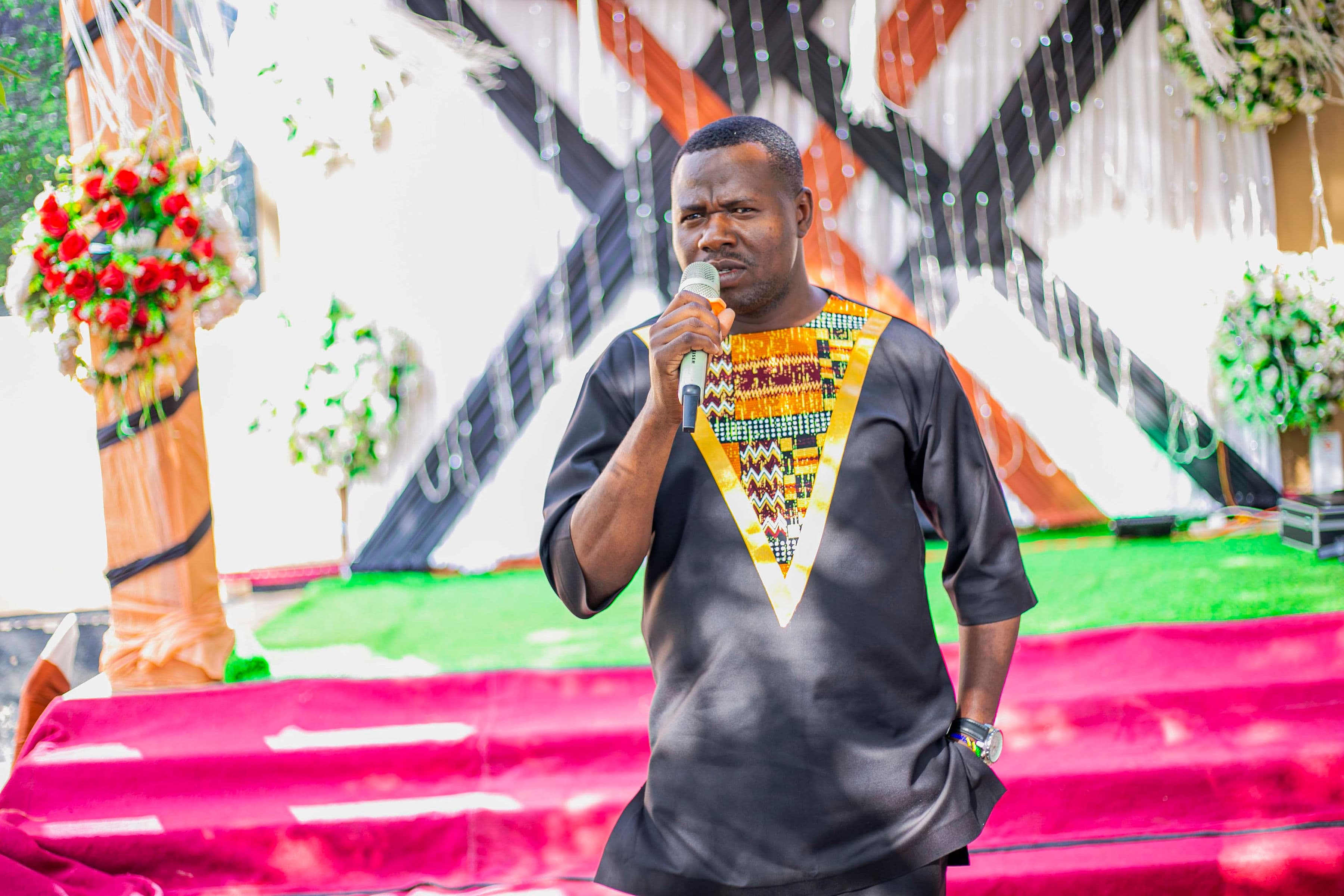 Joshua — Siku Maalum